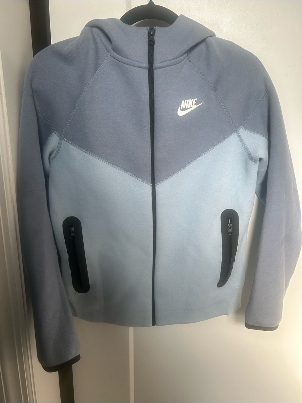 Youth Large Nike Two-Tone Light Blue Hooded Zip Jacket
